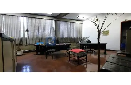 Imagem: Prédio Comercial para Venda, Barcelona