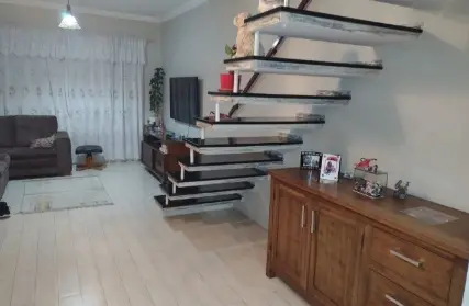 Imagem: Sobrado para Venda, Burgo Paulista