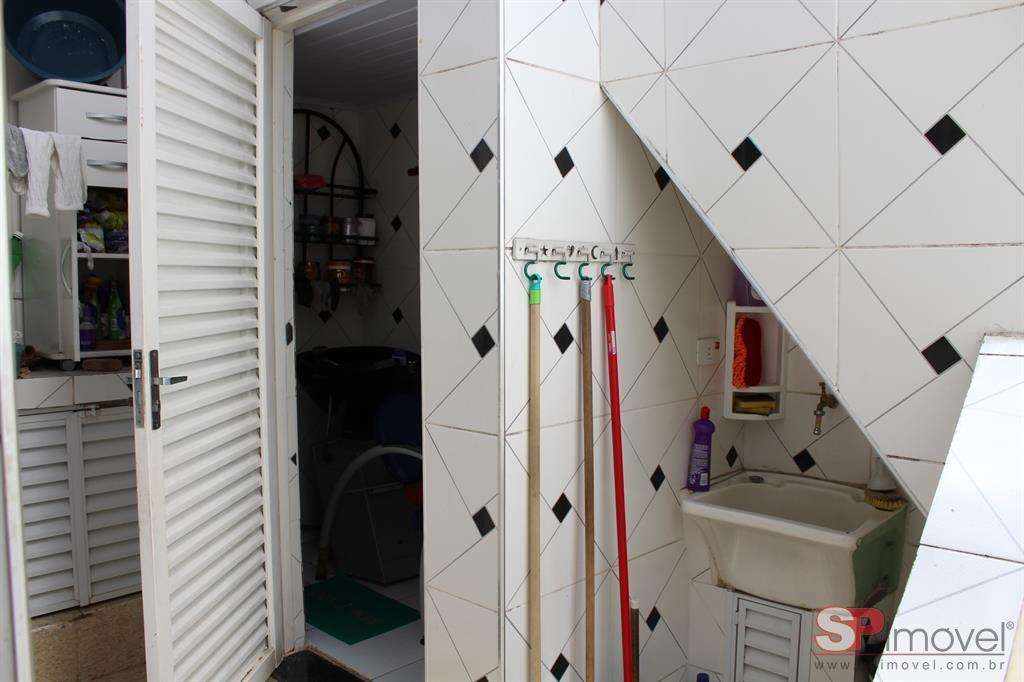 Casa para Venda por R$630.000,00 com 150m², 1 vaga e 3 dormitórios - Oswaldo cruz, São caetano do sul / SP