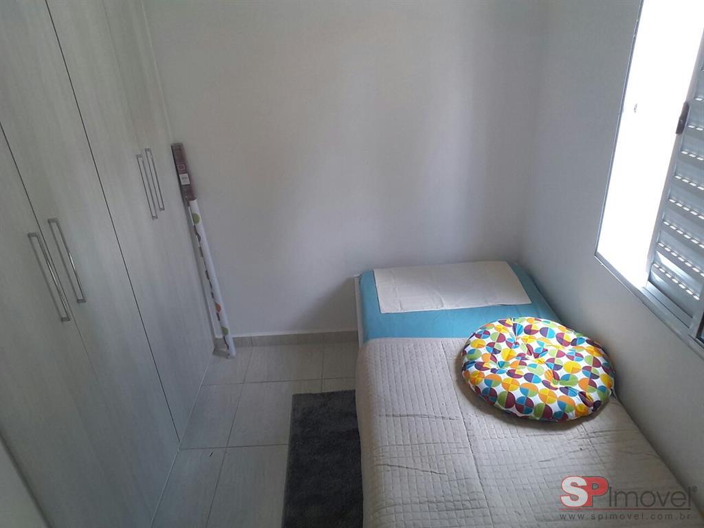 Casa para Venda por R$252.000,00 com 50m², 2 vagas e 3 dormitórios - água espraiada, Cotia / SP