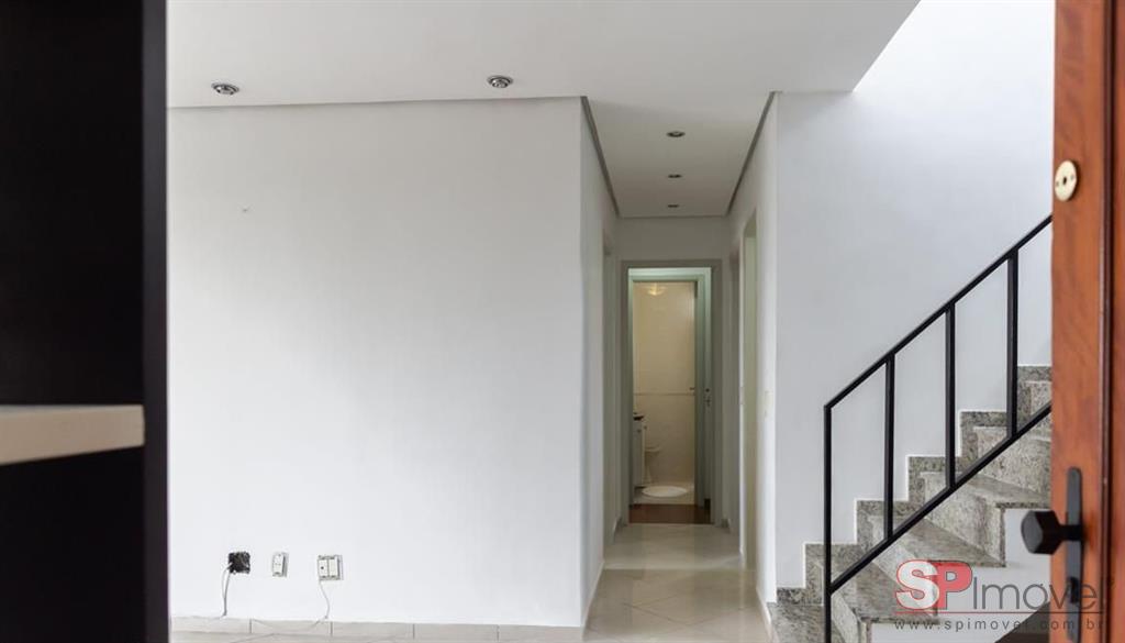 Apartamento à venda com 4 quartos, 198m² - Foto 1