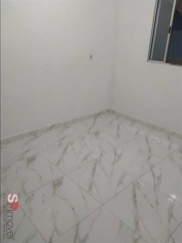Casa para Venda por R$390.000,00 com 30m² e 4 vagas - Jardim bandeirante, São paulo / SP