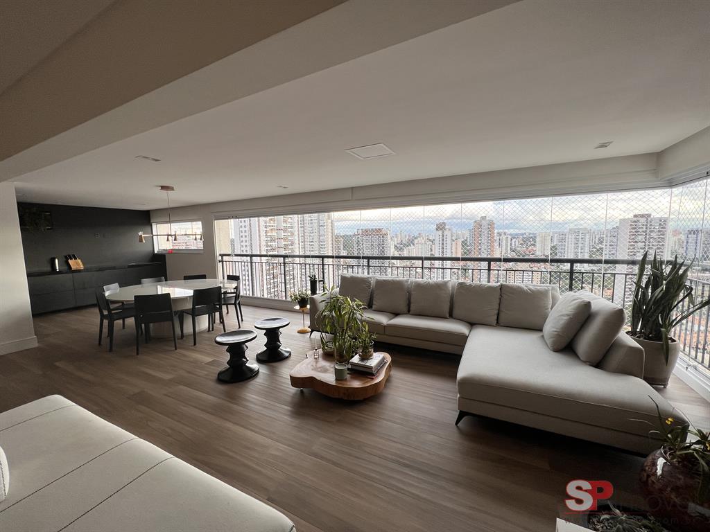 Apartamento para Venda por R$3.800.000,00 com 213m², 4 vagas e 3 dormitórios - Santo amaro, São paulo / SP