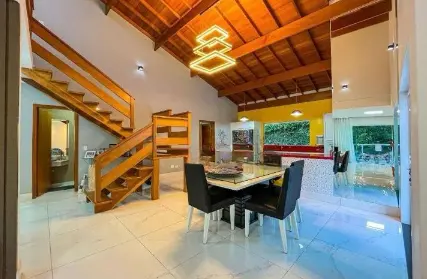 Imagem: Sobrado para Venda, Serra da Cantareira