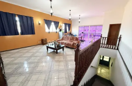 Imagem: Casa Comercial para Alugar, Chora Menino