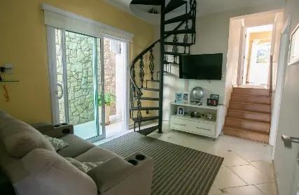 Imagem: Sobrado para Venda, Piqueri (ZN)