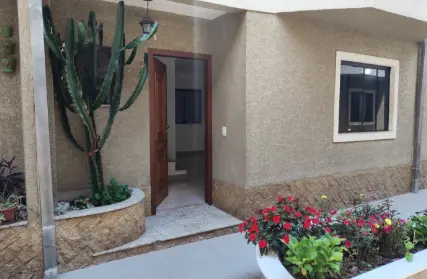 Imagem: Sobrado para Venda, Chora Menino