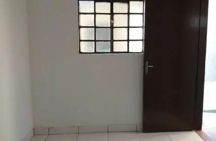 Imagem: Casa Térrea para Alugar, Vila Anglo Brasileira