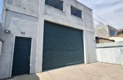 Imagem: Galpão / Salão para Alugar, Jardim Esmeralda