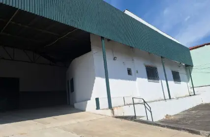Imagem: Galpão / Salão para Alugar, Ferreira