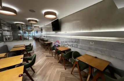 Imagem: Galpão / Salão para Alugar, República