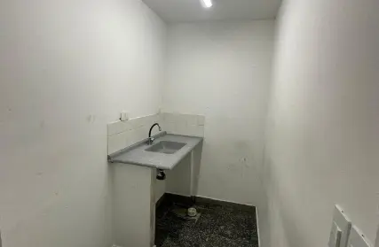 Imagem: Galpão / Salão para Alugar, Vila Albano