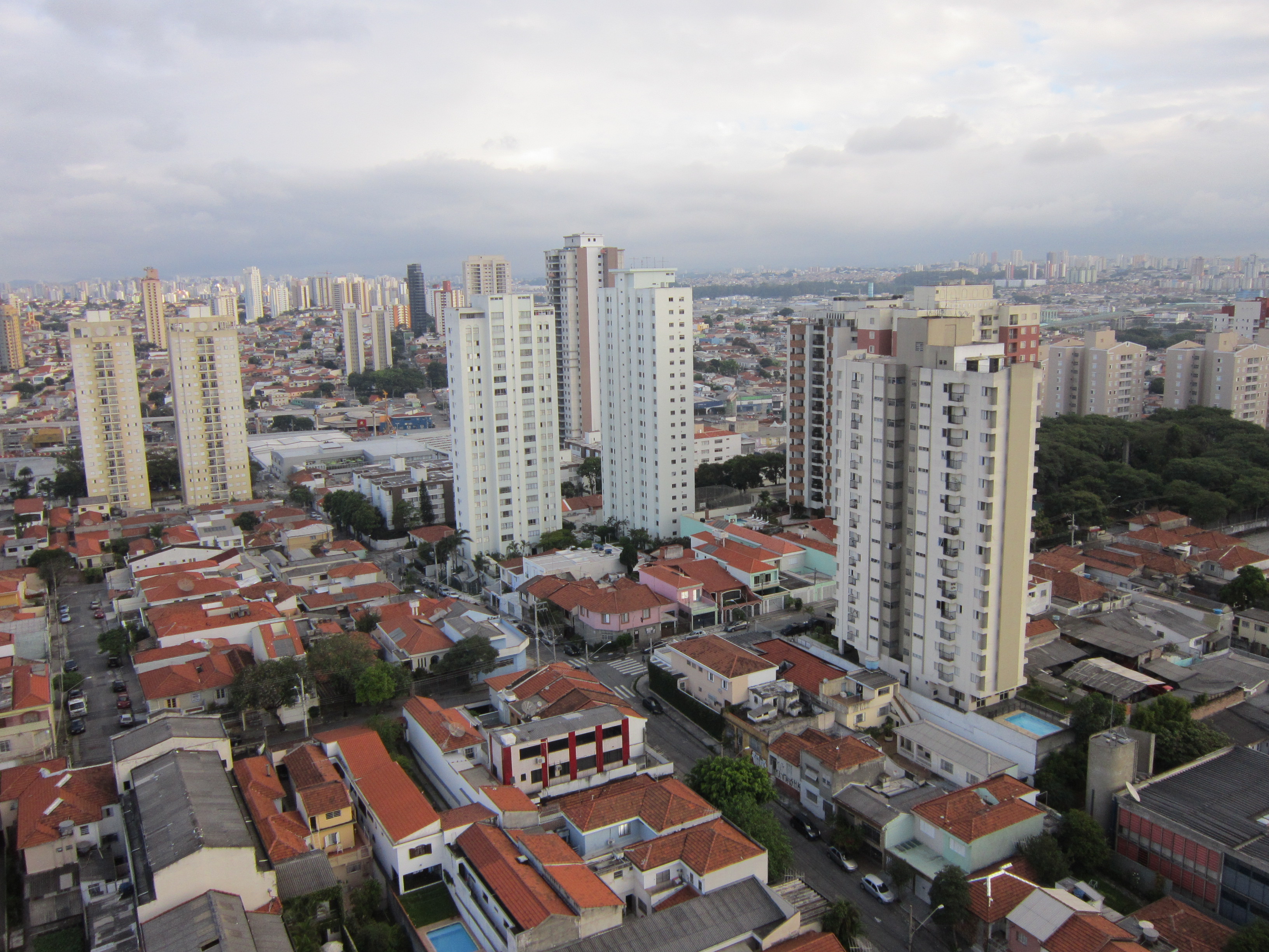 Imagem Zona Leste lidera vendas e lançamentos de imóveis